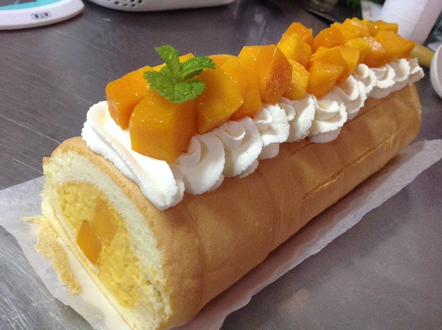 奶油芒果蛋糕卷