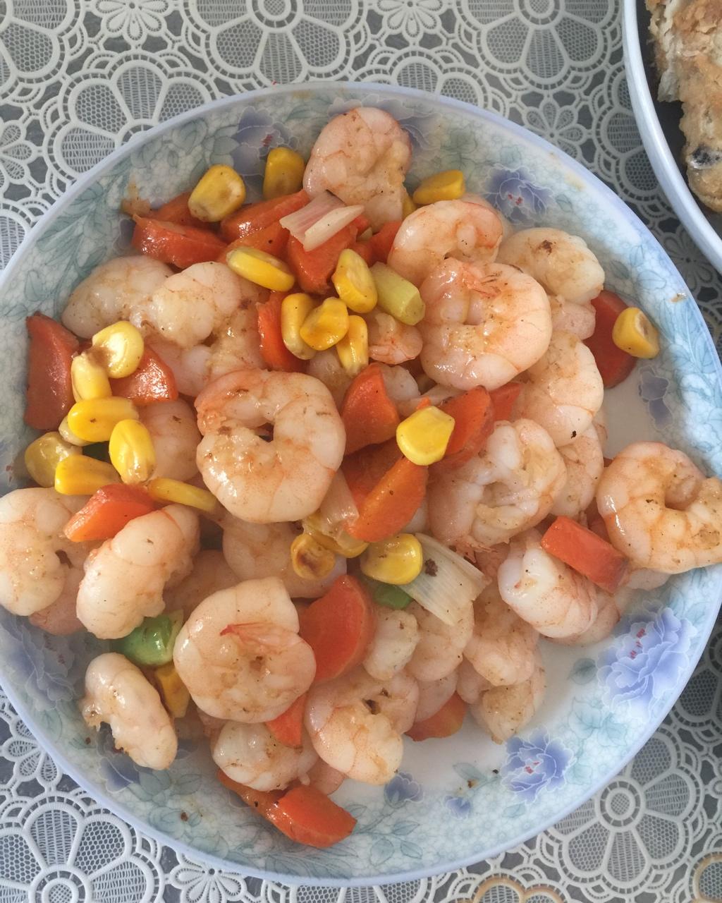三色炒虾仁