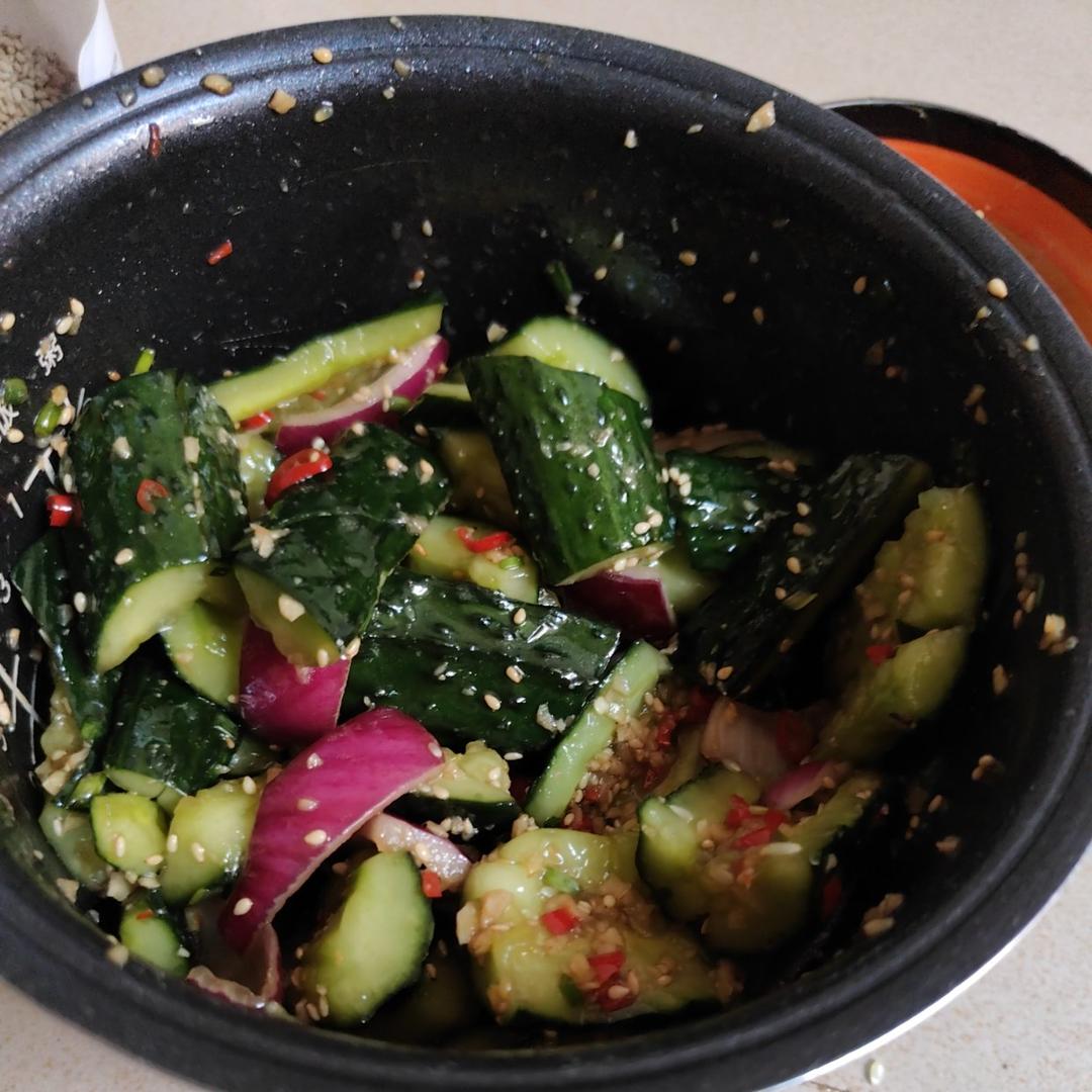 🌈酸酸辣辣巨开胃～超过瘾的凉拌黄瓜