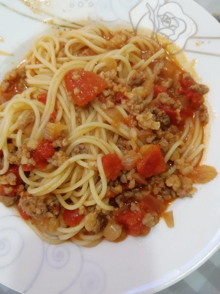 （完胜必胜客的）番茄肉酱意大利面～