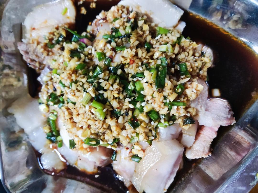 蒜泥白肉