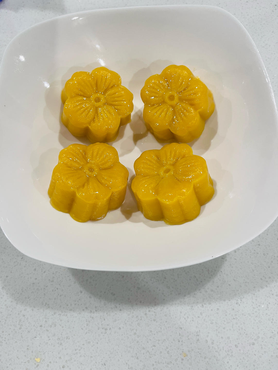 蒸着吃的南瓜月饼