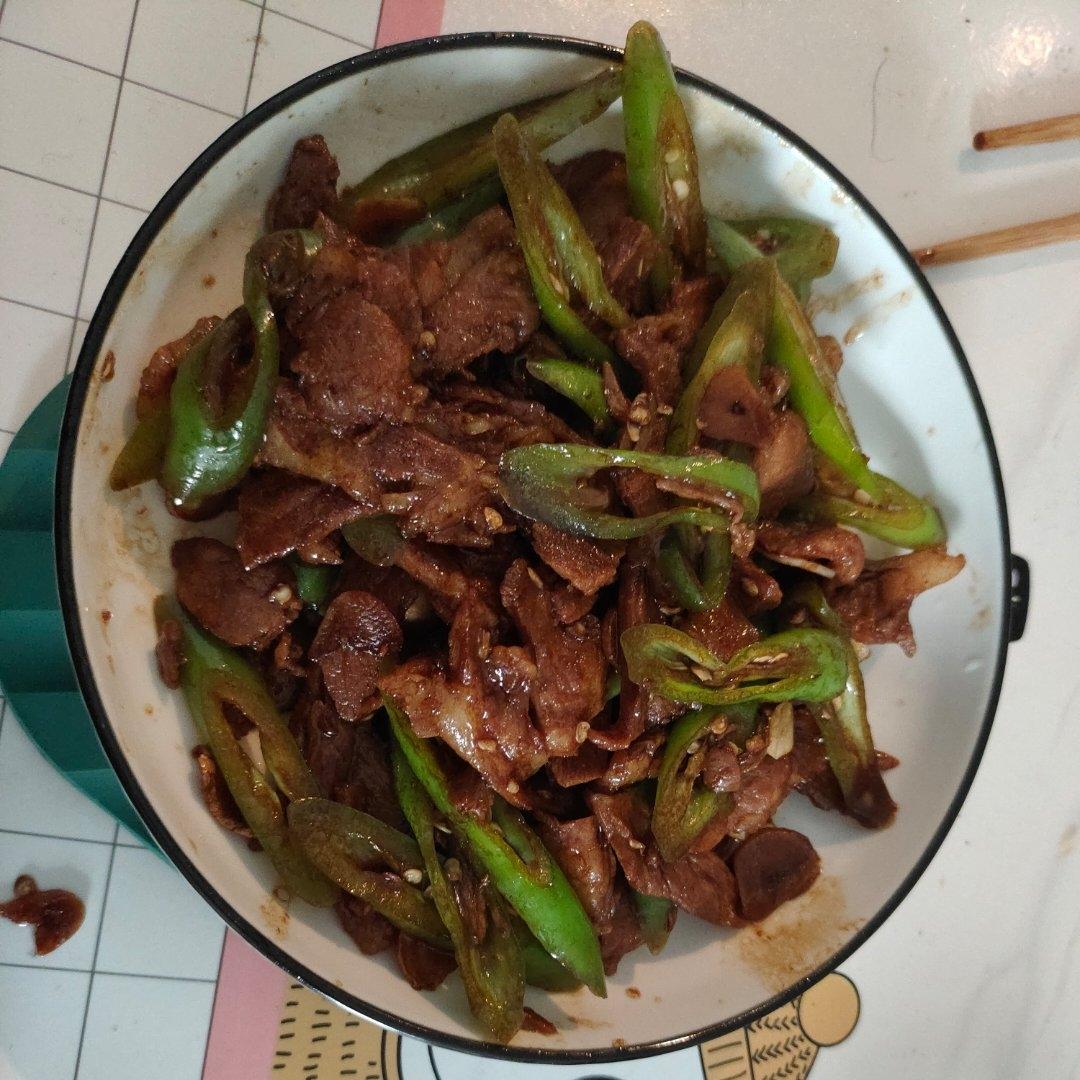 超下饭 ！小炒肉（辣椒炒肉）
