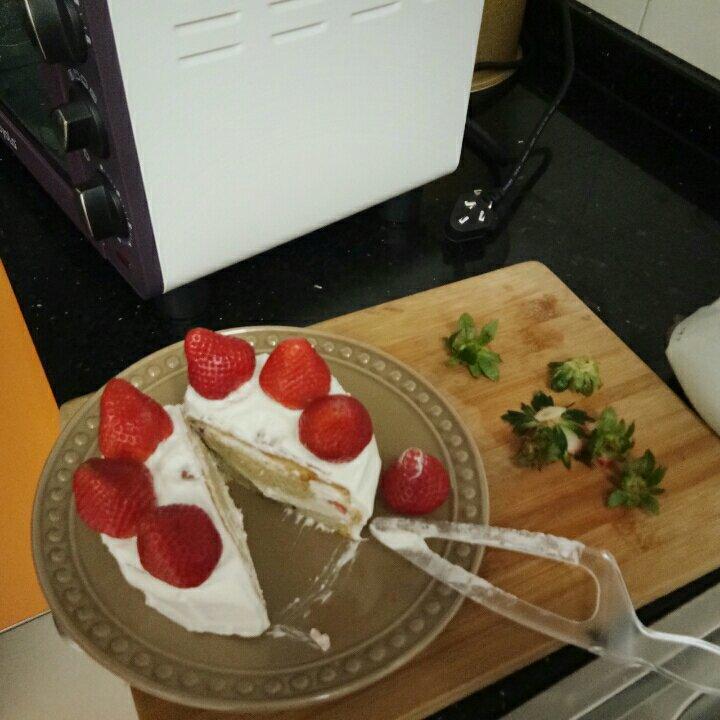 超简单完美戚风蛋糕（6寸2蛋）附打发、翻拌、脱模视频
