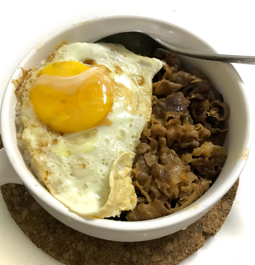 饭扫光！寿喜烧汁牛丼饭日式肥牛盖饭超简单
