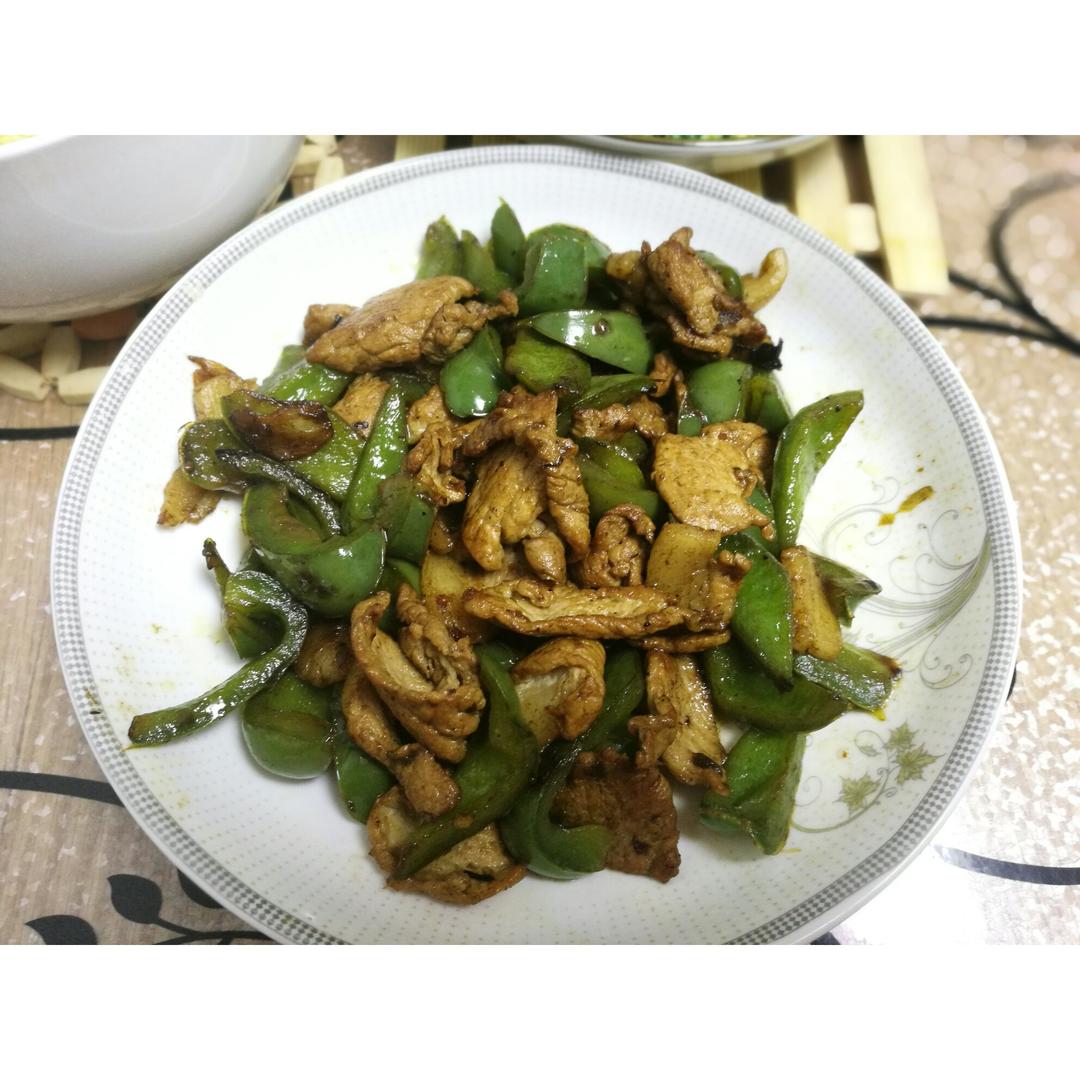 农家小炒肉【记忆中勾魂的油汤】