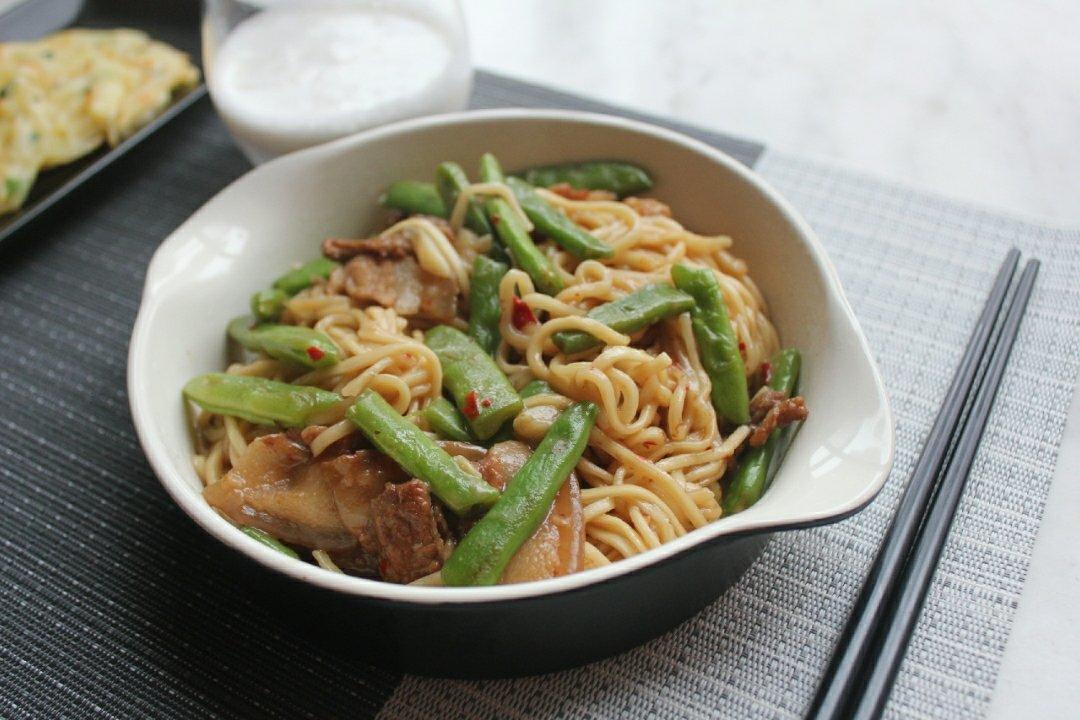 豆角焖面