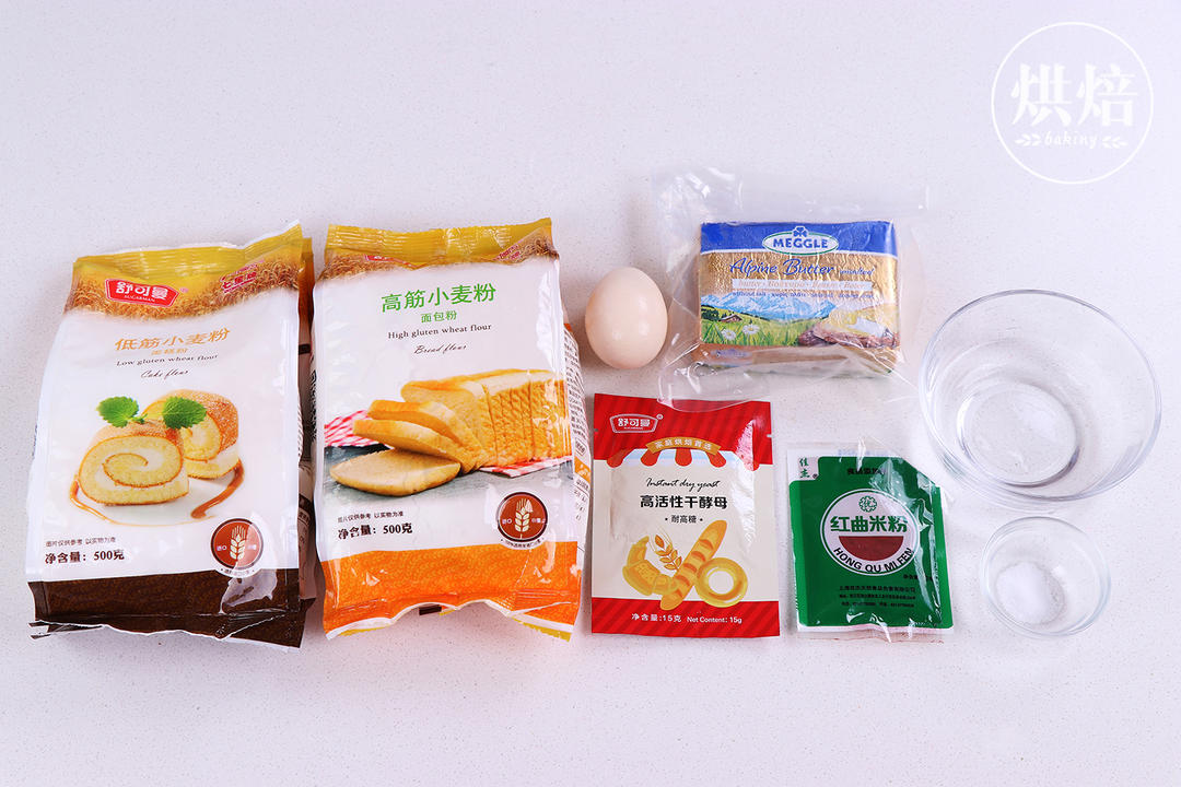 纯奶手撕吐司的做法 步骤1