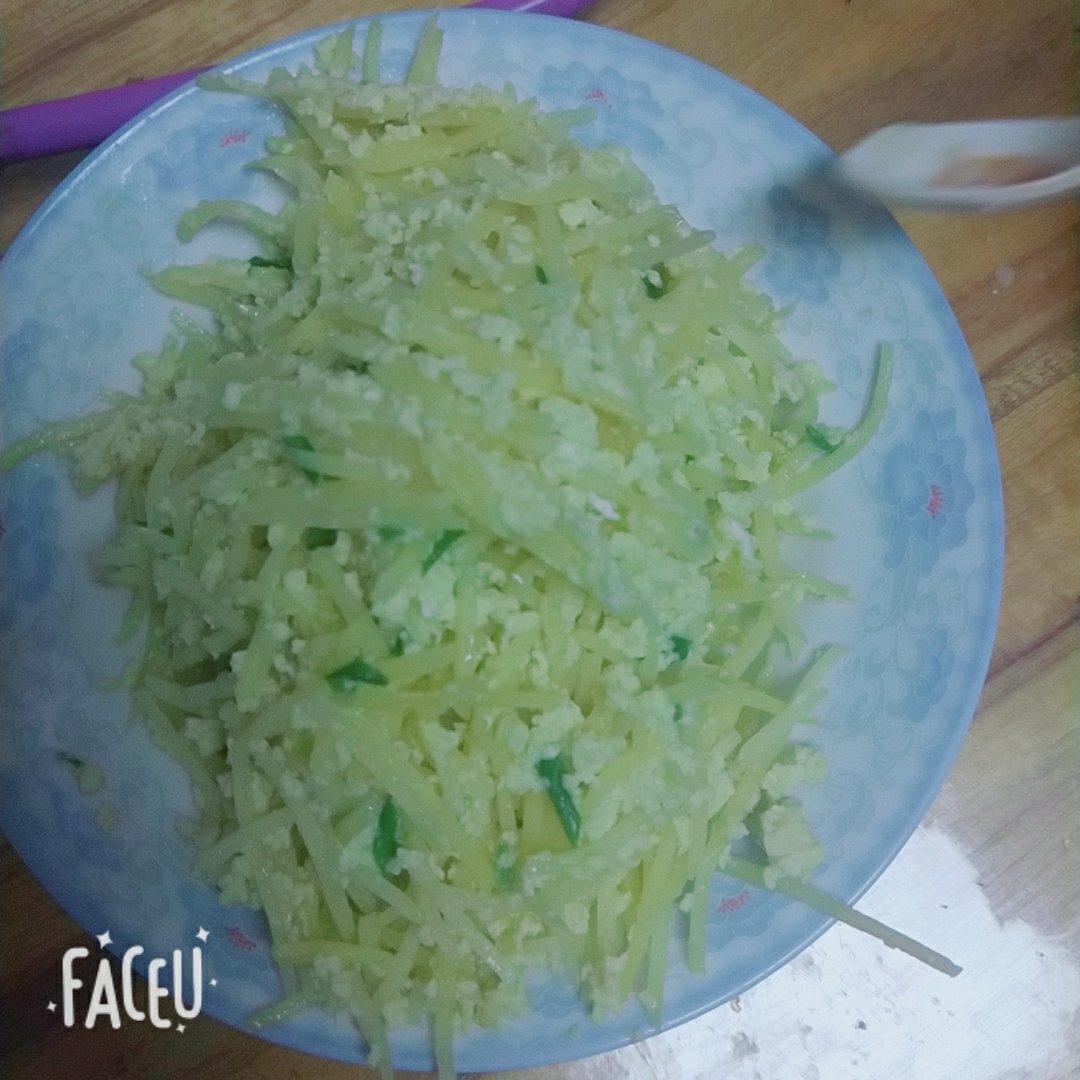 土豆炒鸡蛋