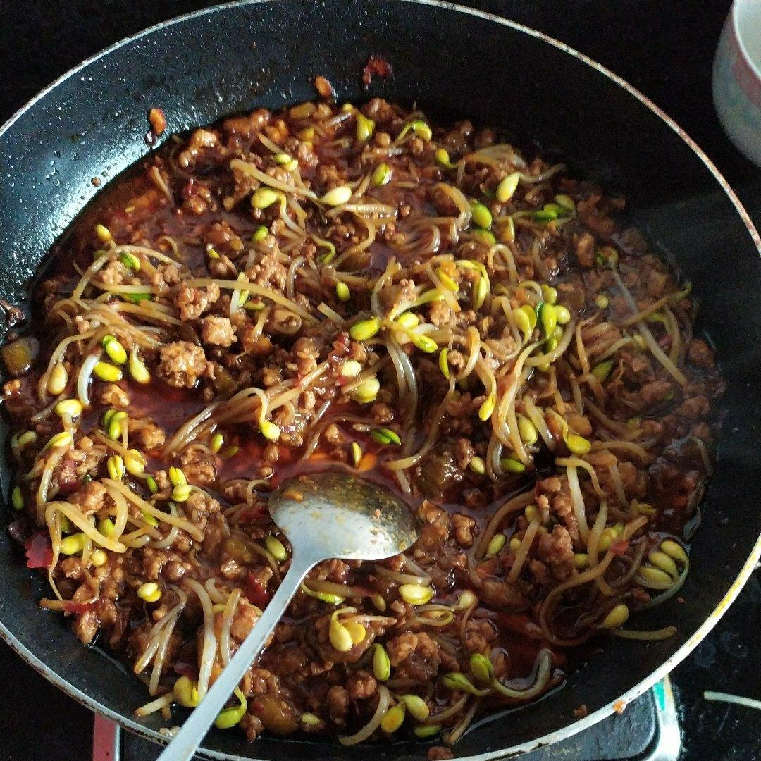 茄丁肉沫打卤面