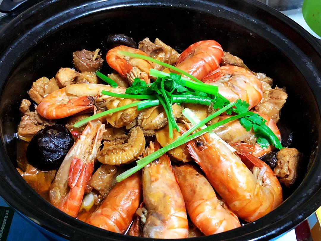 鲍鱼鸡煲