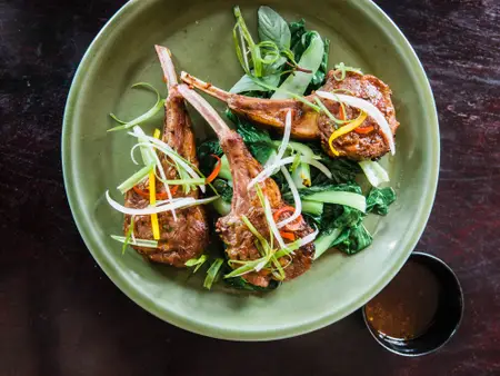 烤羊排配姜汁酱 Grilled Lamb Chops with Ginger Sauce