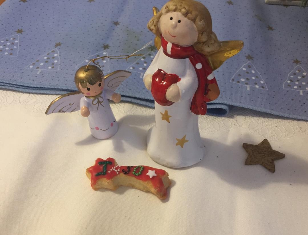 和女儿们一起烧菜