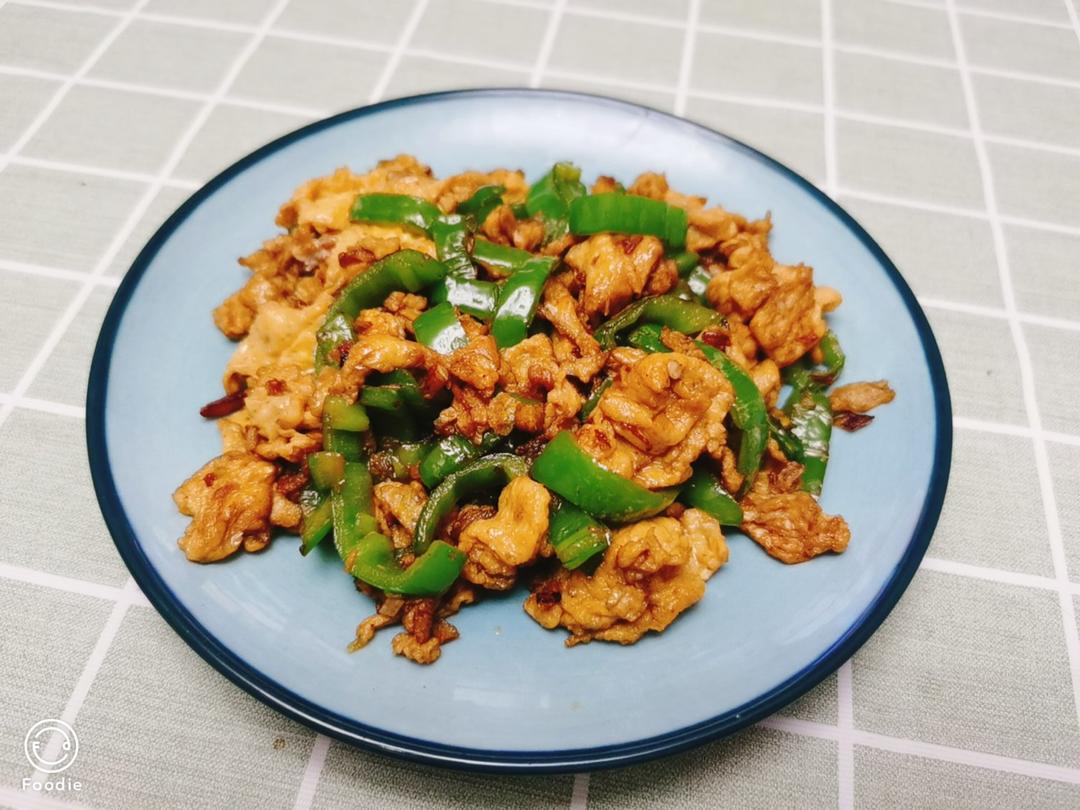 厨师长教你：“青椒炒鸡蛋”的家常做法 ,非常下饭