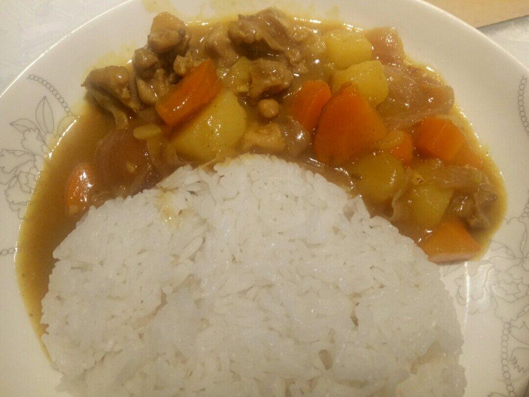 咖喱鸡肉饭