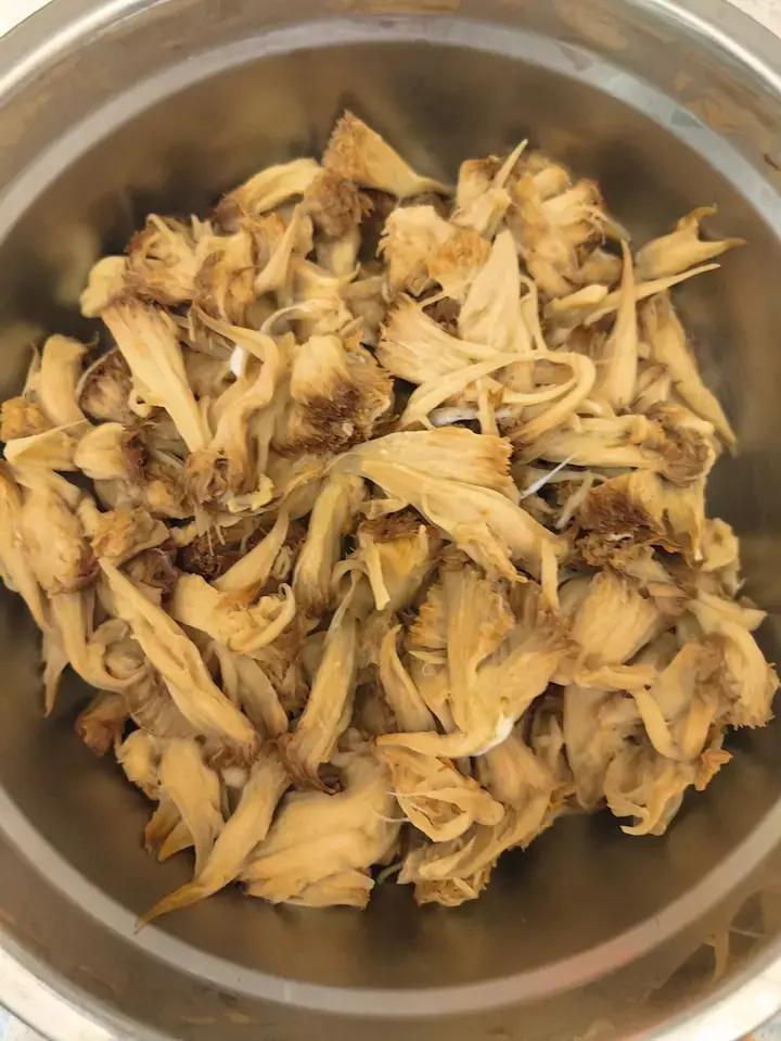 干猴头菇泡发处理零苦味