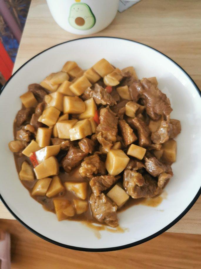 杏鲍菇炒牛肉粒