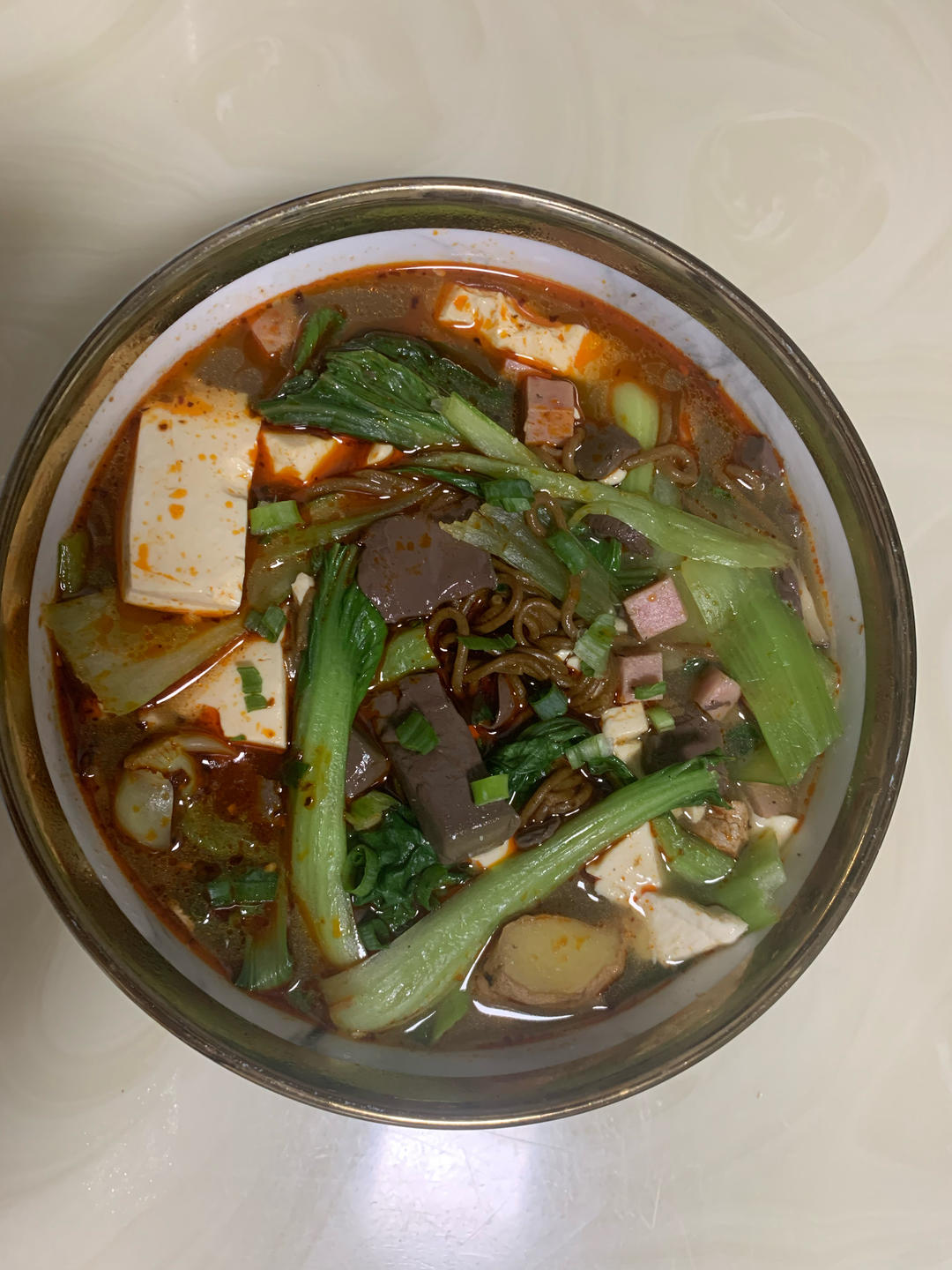 鲜掉眉毛的鸭血豆腐汤