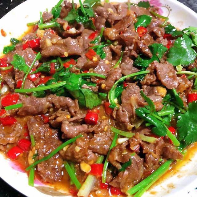香菜爆牛肉