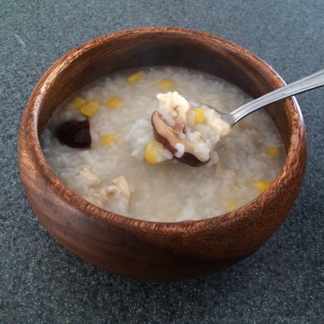 香菇鸡肉粥