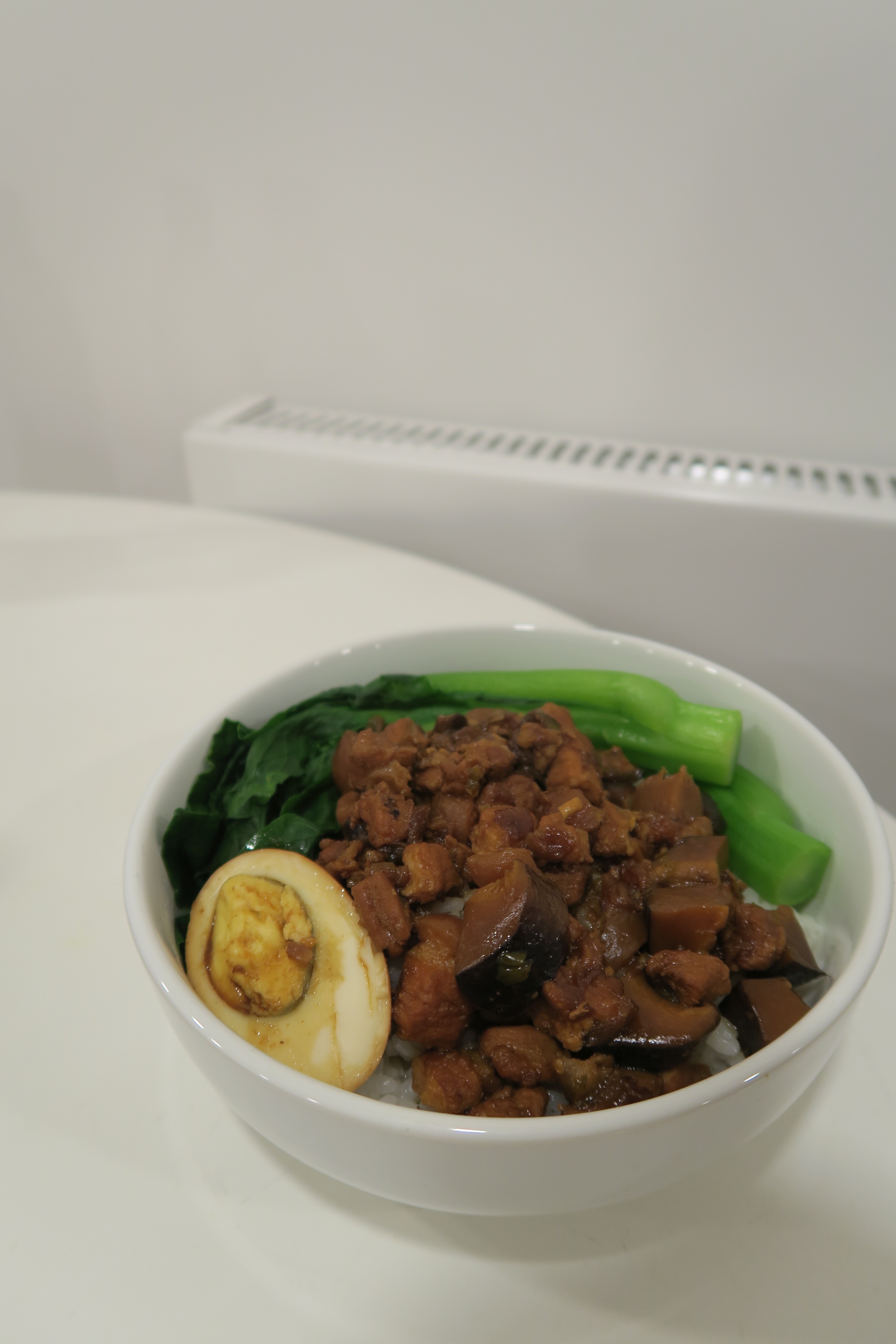 洋葱酥卤肉饭
