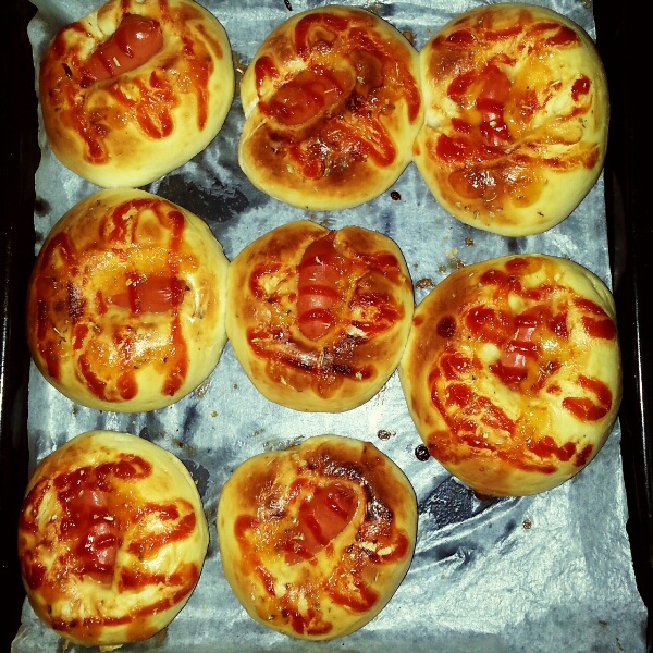 迷你肠仔小面包