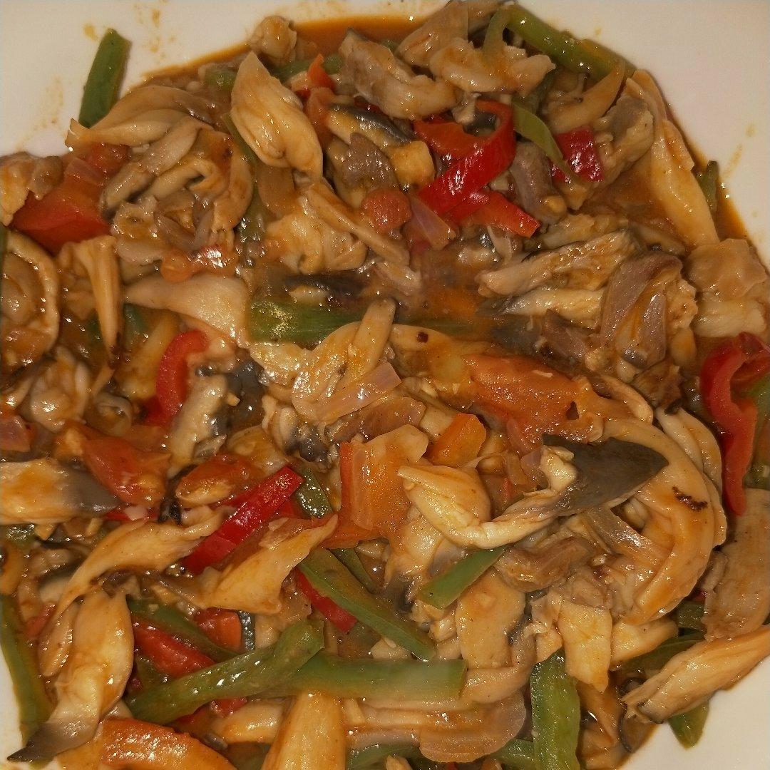 蘑菇炒肉