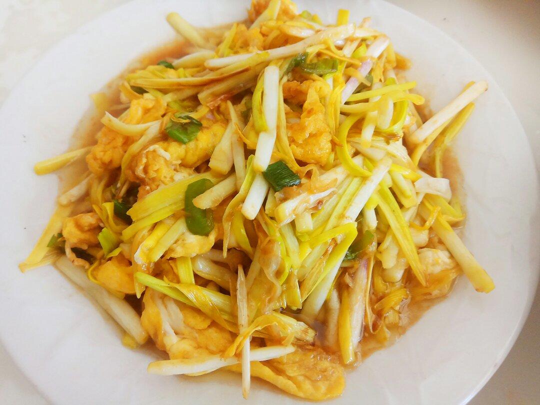蒜黄炒蛋