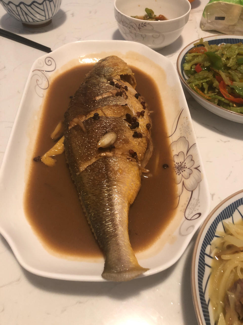 红烧黄鱼—鱼皮不破的小窍门