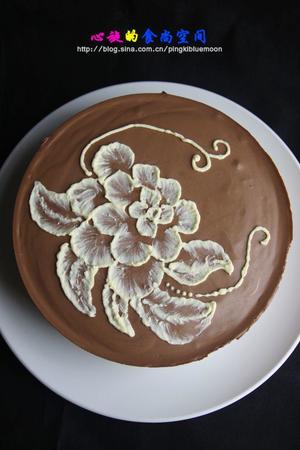 送自己的生日蛋糕——巧克力刷绣慕斯的做法 步骤25