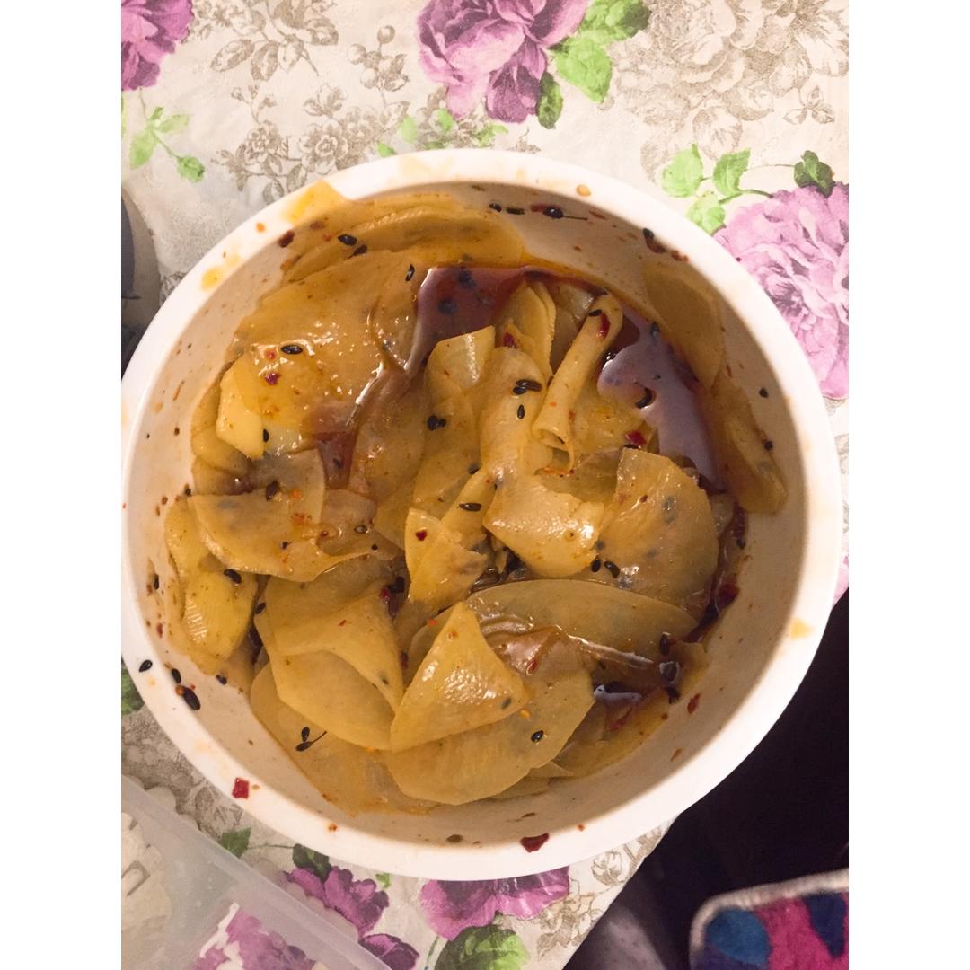 兰州风味麻辣土豆片（又名：通渭路土豆片、马三洋芋片）