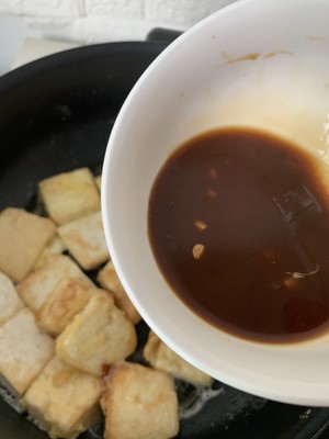 无敌好吃的香煎豆腐的做法 步骤6