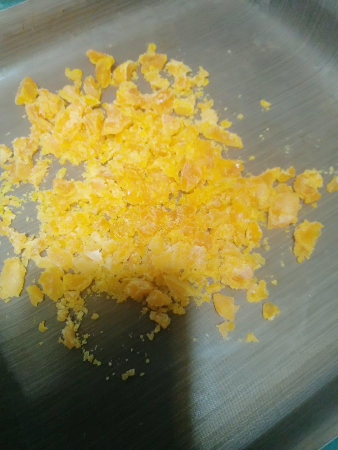 🔥日卖万盒👉椰香金沙咸蛋黄酥💥蛋黄控大爱‼️