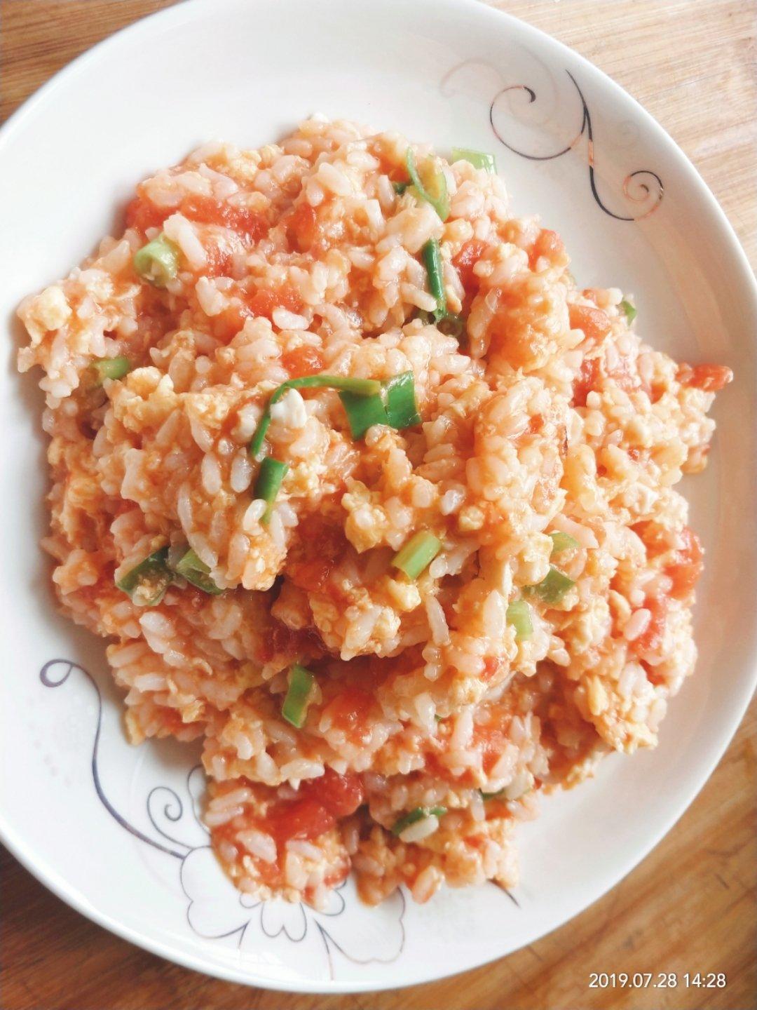 剩米饭这样做❗️番茄鸡蛋浓汤烩饭❗️连吃三碗都不够