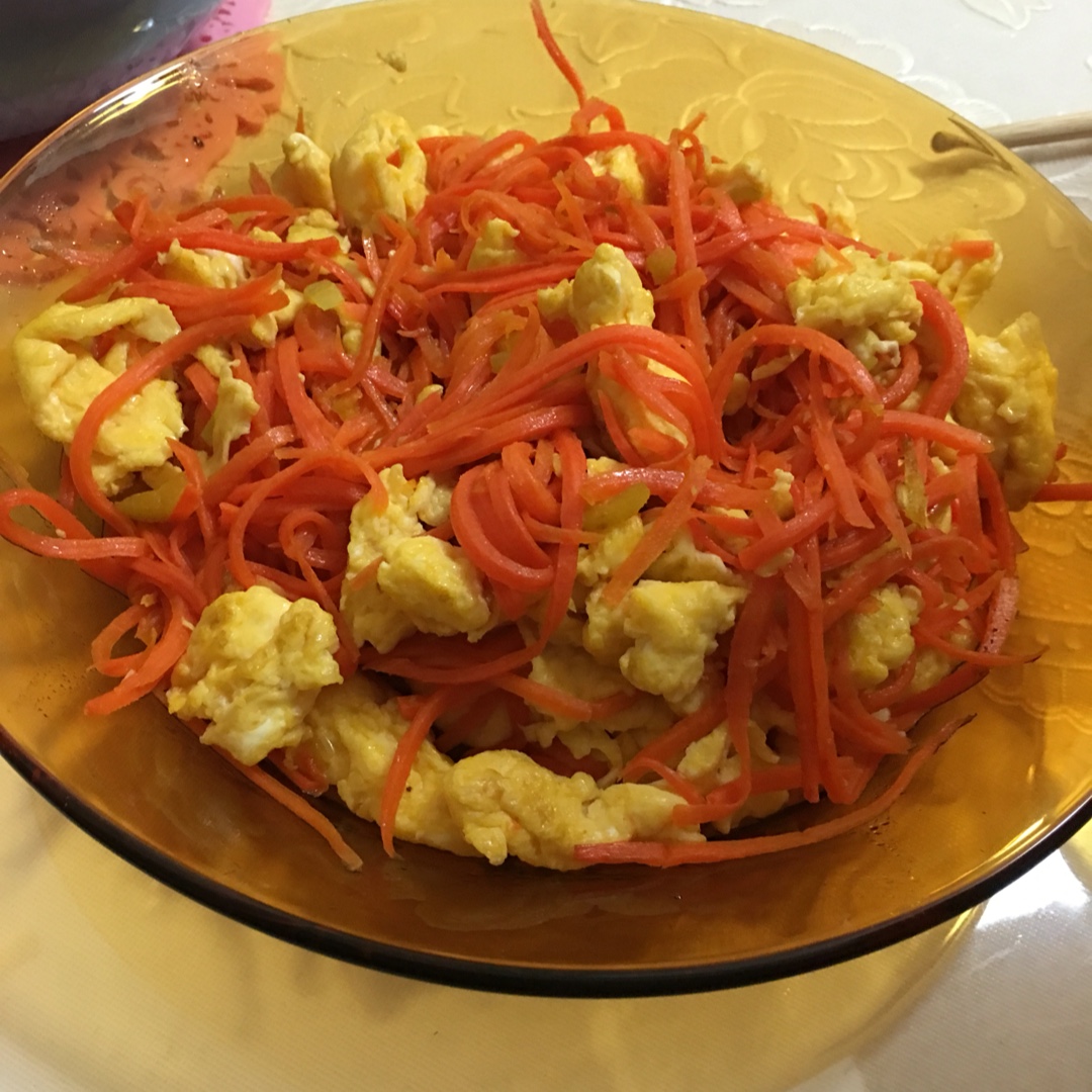 胡萝卜炒鸡蛋