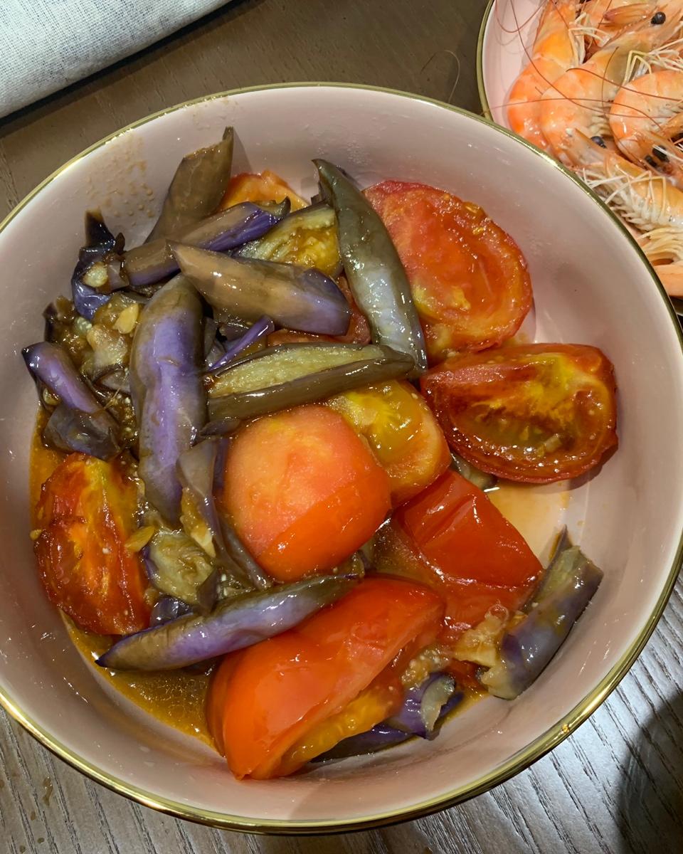 堂妈小厨——番茄烧茄子🍆