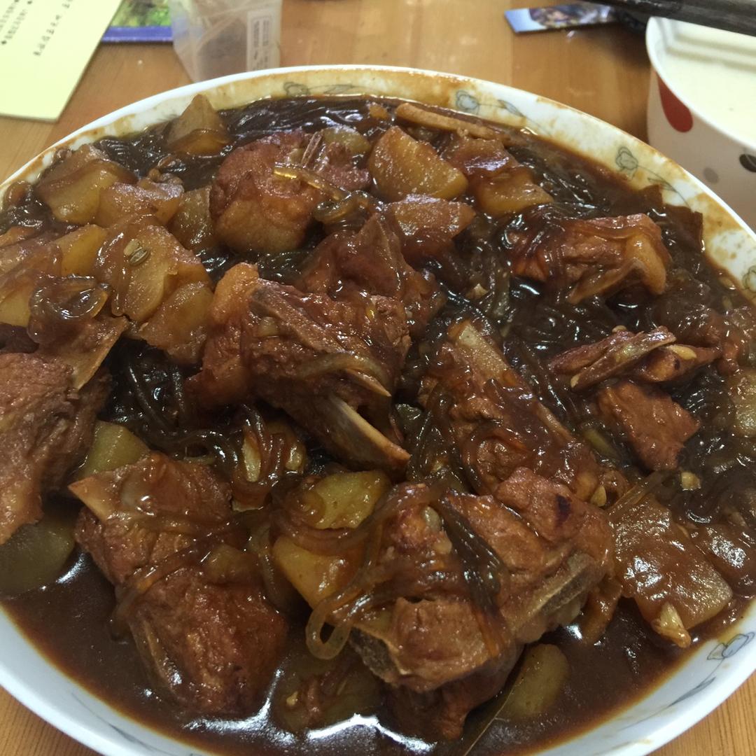 红烧排骨土豆