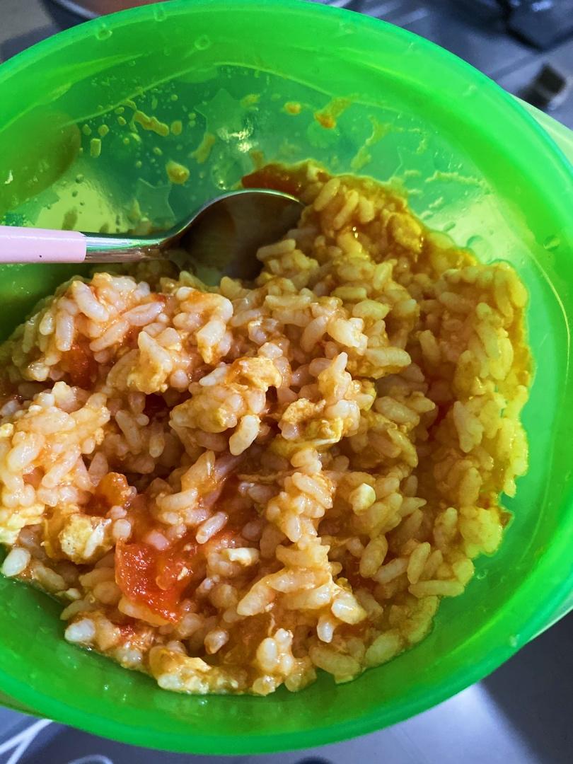 5分钟超好吃的番茄鸡蛋火腿烩饭