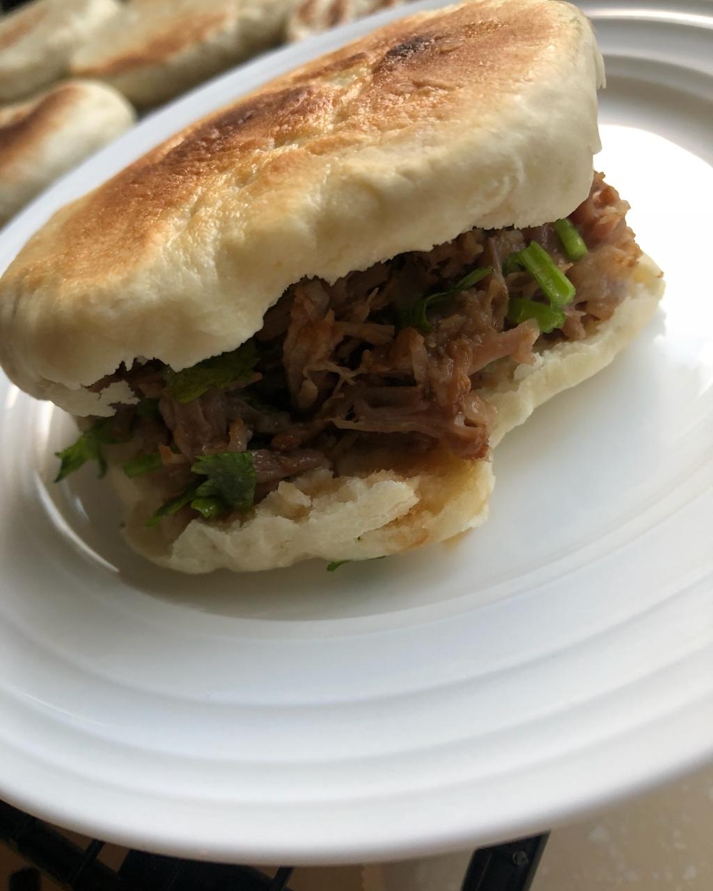 肉夹馍(白吉馍的制作)