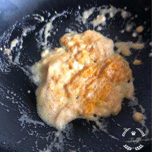 好吃到舔盘的咸蛋黄焗南瓜的做法 步骤4