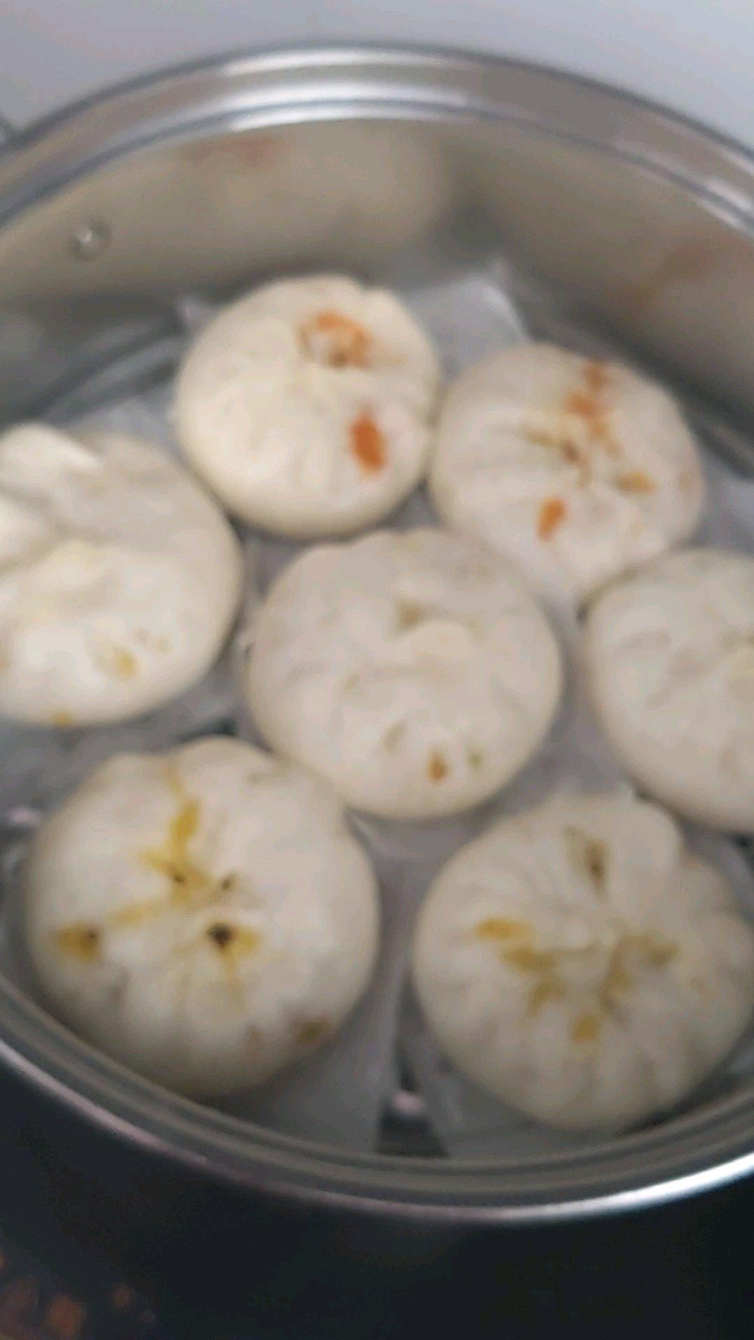 胡萝卜木耳鸡蛋包子——素包子也可以很好吃~