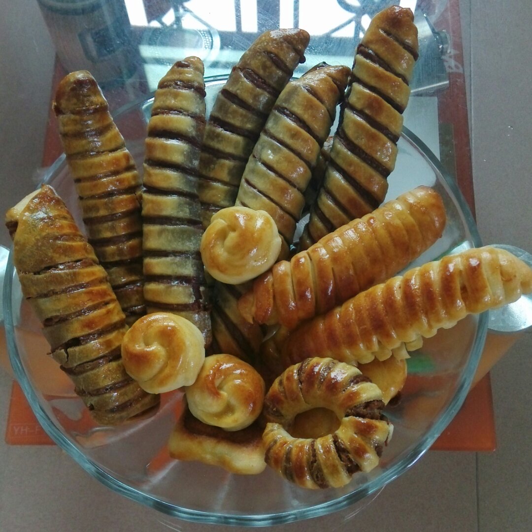 毛毛虫肉松面包