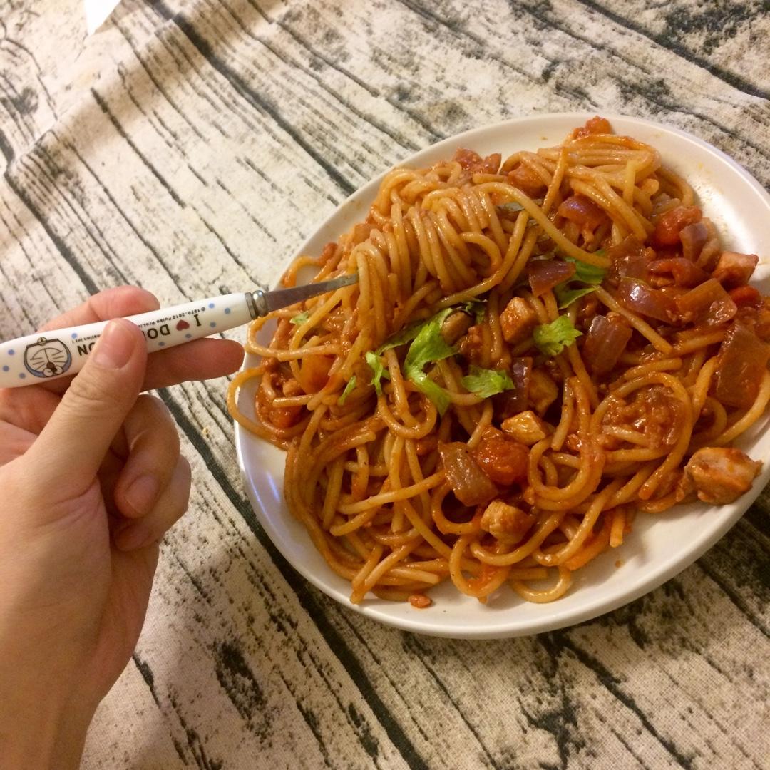意大利茄汁肉酱面 Spaghetti Bolognese