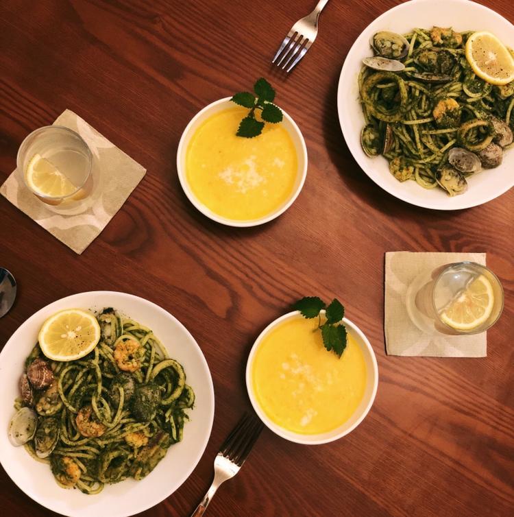 奶油菠菜青酱意大利面