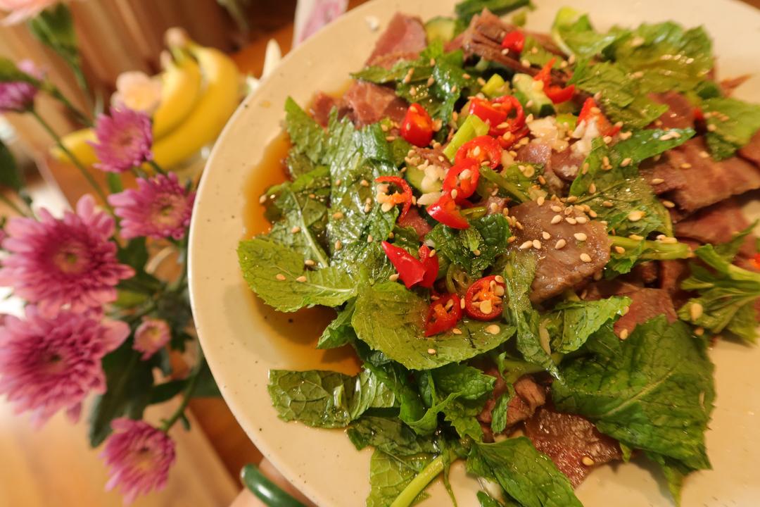 凉拌薄荷牛肉