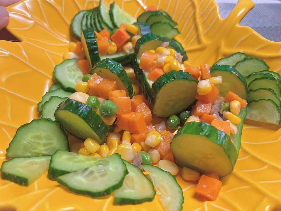 年夜菜｜翠竹报春·鲜虾玉米黄瓜沙拉