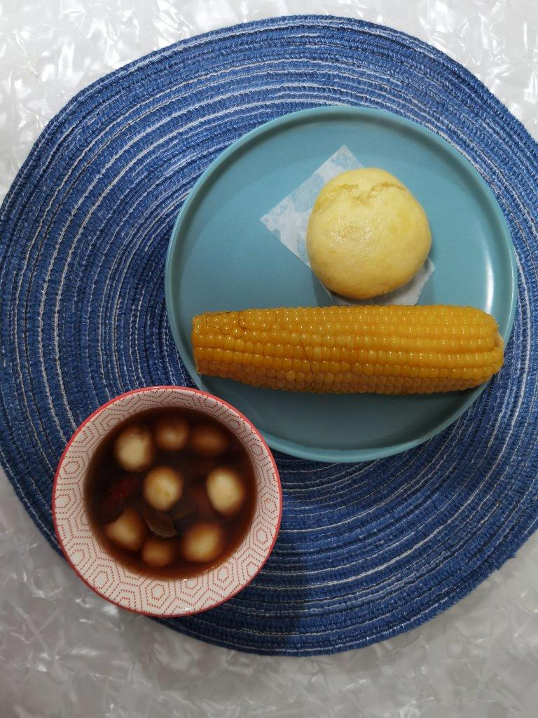 玉米面手工馒头