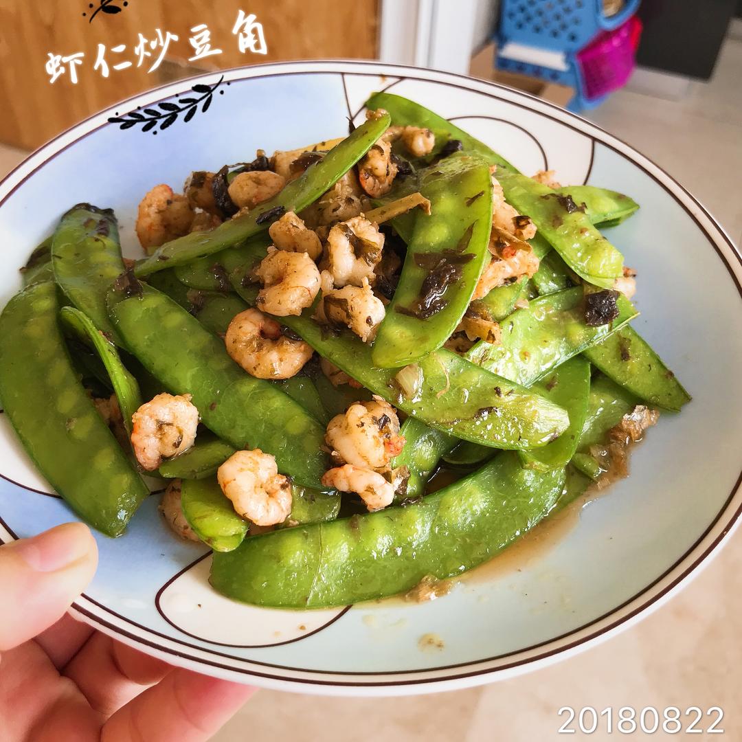 虾仁炒豆角的做法