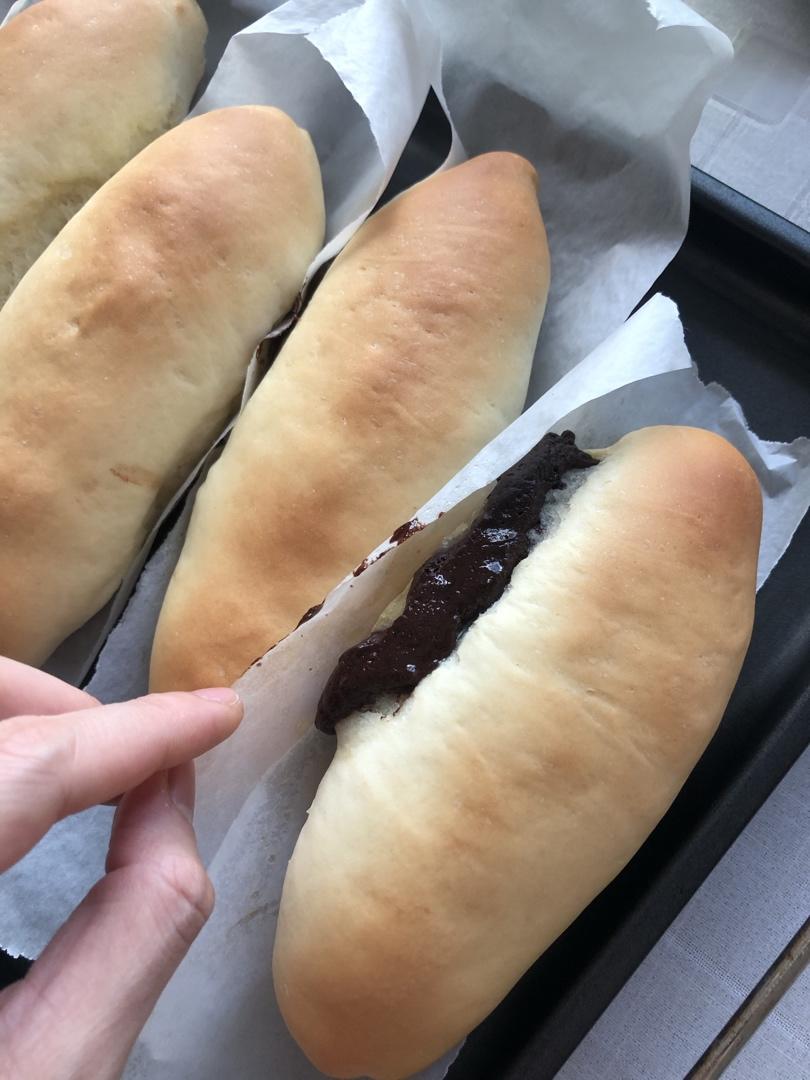 巧克力夹心多纳高面包