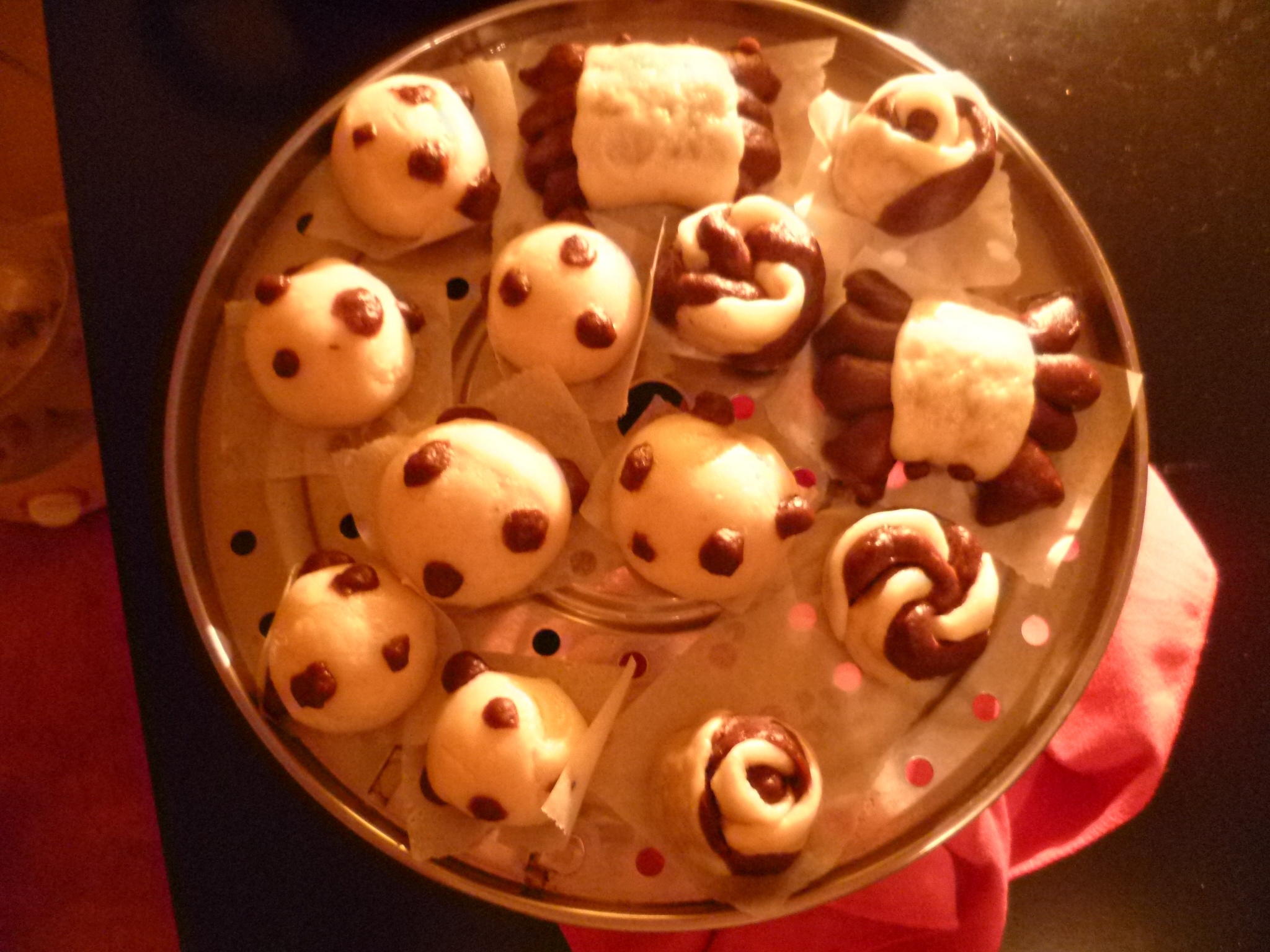 牛奶小熊猫馒头